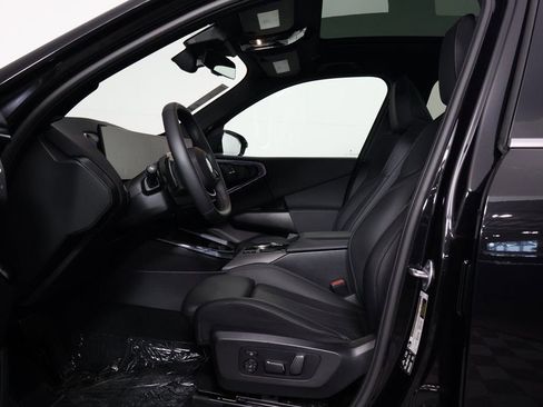 Used 2025 BMW X3 xDrive30i w/ Convenience Package AWD/4WD image 10