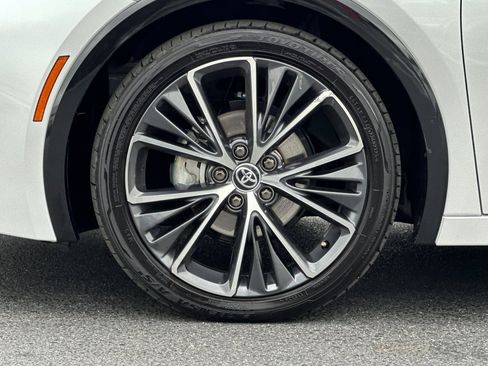 Used 2026 Toyota Prius XLE image 12