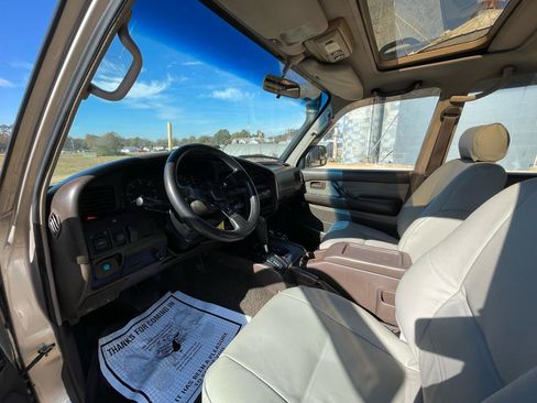 Used 1992 Toyota Land Cruiser AWD/4WD image 9