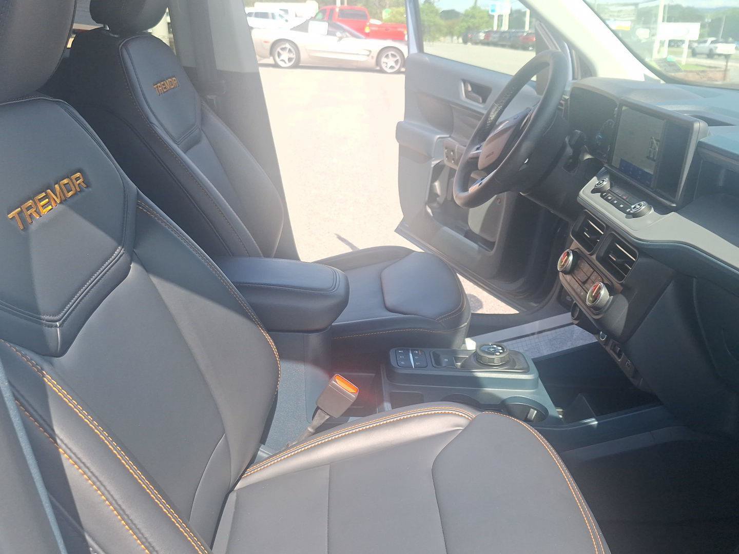 Used 2024 Ford Maverick Tremor w/ Tremor Off-Road Package AWD/4WD image 18