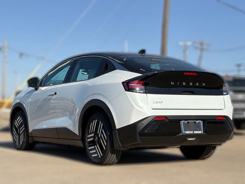 New 2026 Nissan Leaf SV+ image 5