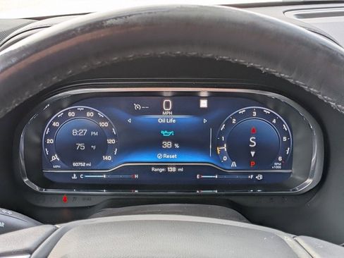 Used 2023 Chevrolet Tahoe LT w/ Luxury Package RWD image 11