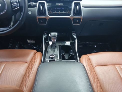 Used 2023 Kia Sorento SX Prestige AWD/4WD image 20