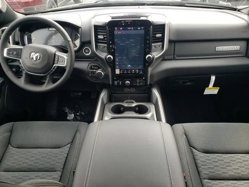 New 2026 RAM 1500 Big Horn AWD/4WD image 16