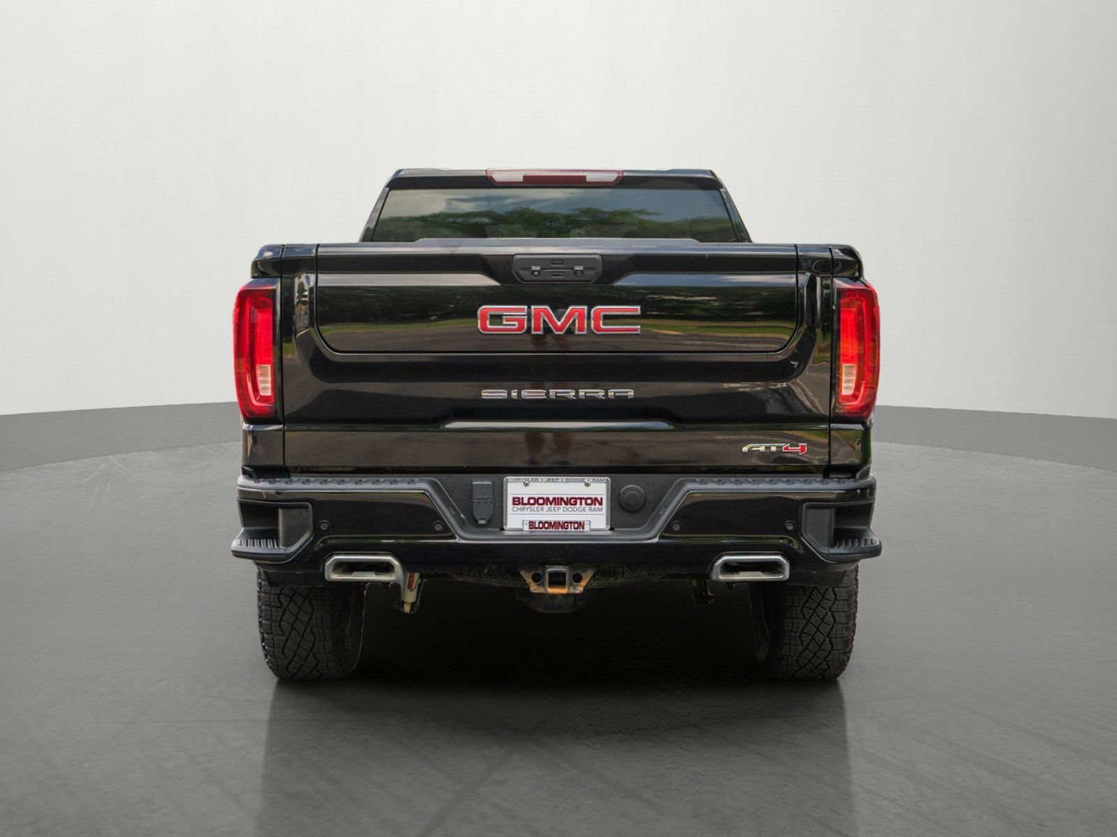 Used 2023 GMC Sierra 1500 AT4 AWD/4WD image 6