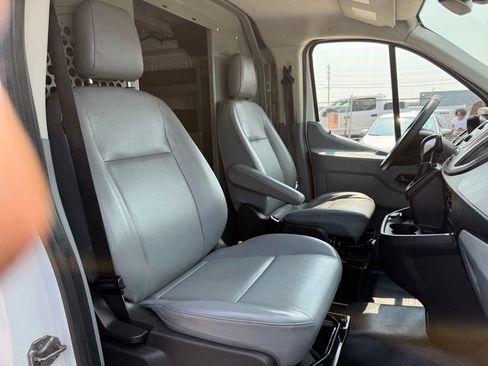 Used 2019 Ford Transit 150 130 Low Roof RWD image 20