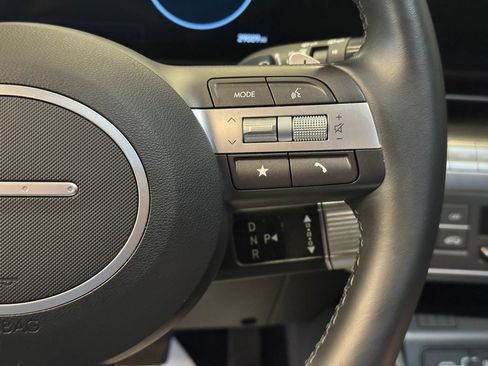 Used 2024 Hyundai Kona SEL w/ Convenience Package FWD image 12