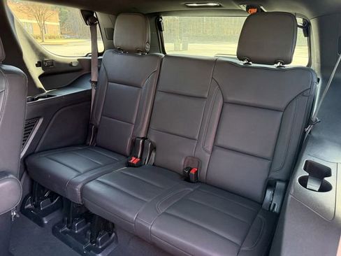 Used 2024 Chevrolet Tahoe LT image 34