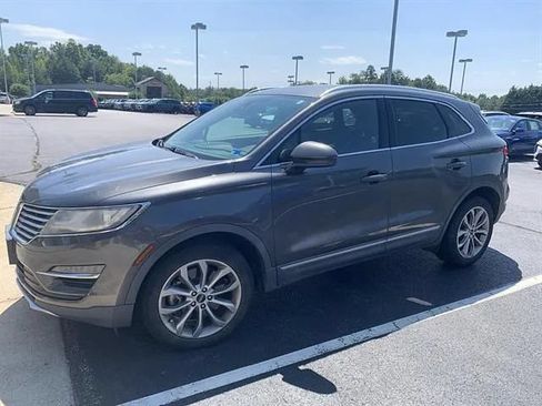 Used 2017 Lincoln MKC Select w/ Select Plus Package AWD/4WD image 1