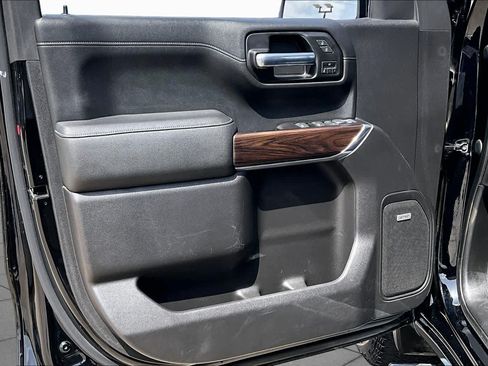 Used 2020 GMC Sierra 1500 SLT AWD/4WD image 22