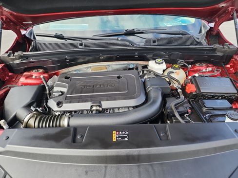 Certified 2023 Buick Envision Essence w/ Sport Touring Package image 36