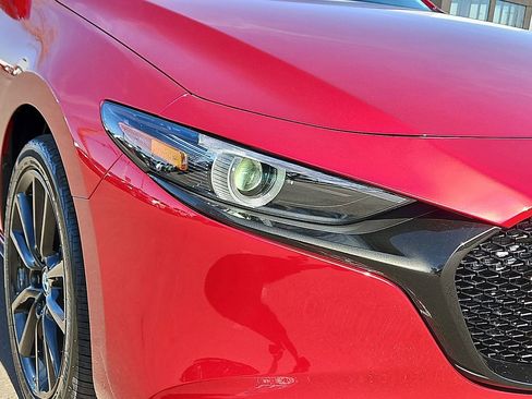 New 2026 MAZDA MAZDA3 2.5 S Hatchback w/ Premium Pkg image 8