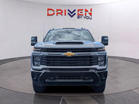 New 2026 Chevrolet Silverado 2500 Custom w/ Custom Value Package AWD/4WD image 8