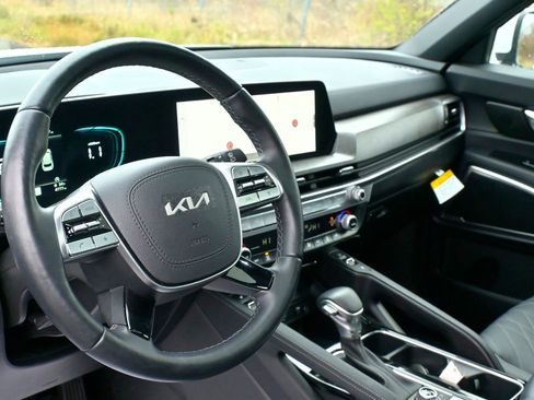 Used 2025 Kia Telluride EX X-Line image 30