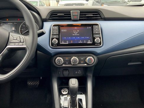 New 2025 Nissan Versa SV w/ Trunk Package image 7