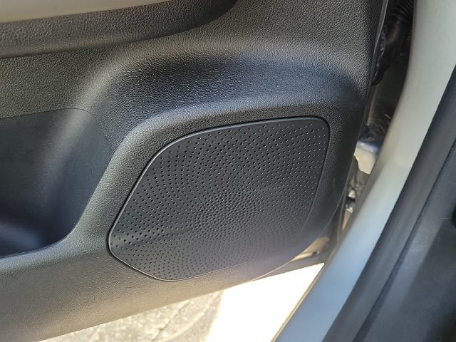 Certified 2024 Lincoln Corsair FWD image 17