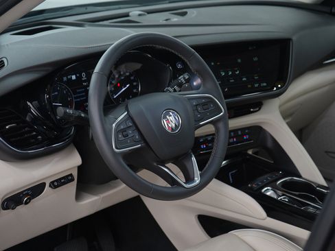 Used 2022 Buick Envision Avenir w/ Technology Package II image 23