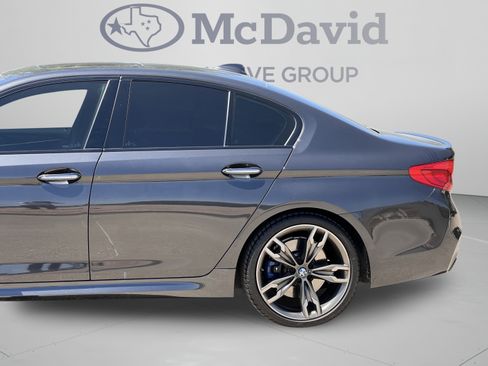 Used 2018 BMW M550i xDrive w/ Dynamic Handling Package AWD/4WD image 32