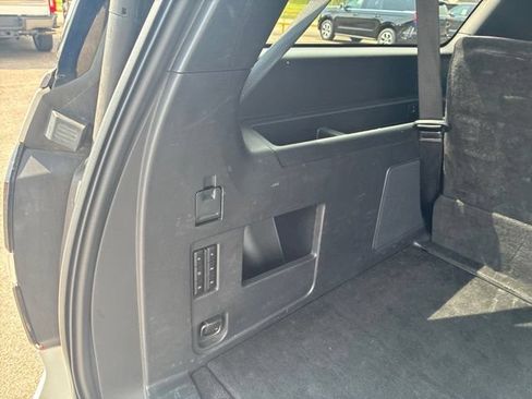 Used 2024 Ford Expedition Max Limited AWD/4WD image 81
