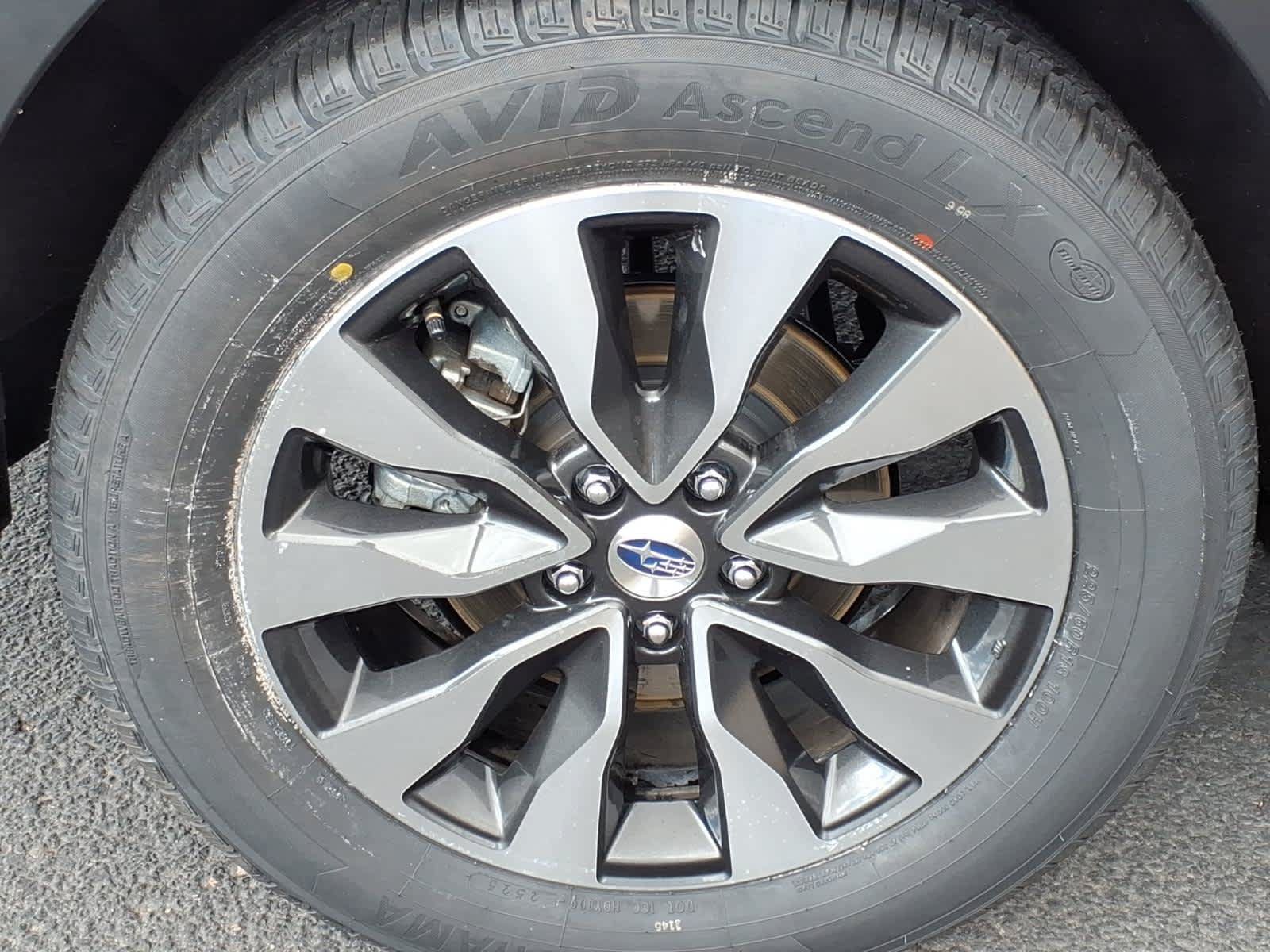 Certified 2023 Subaru Outback Limited AWD/4WD image 11