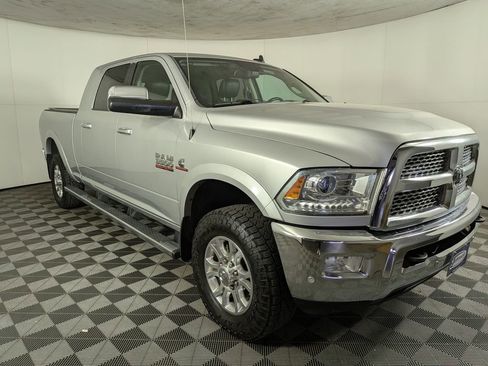 Used 2016 RAM 3500 Laramie w/ Cold Weather Group image 5