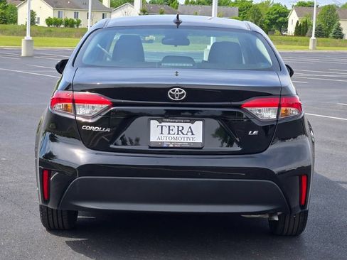 Used 2024 Toyota Corolla LE FWD image 12