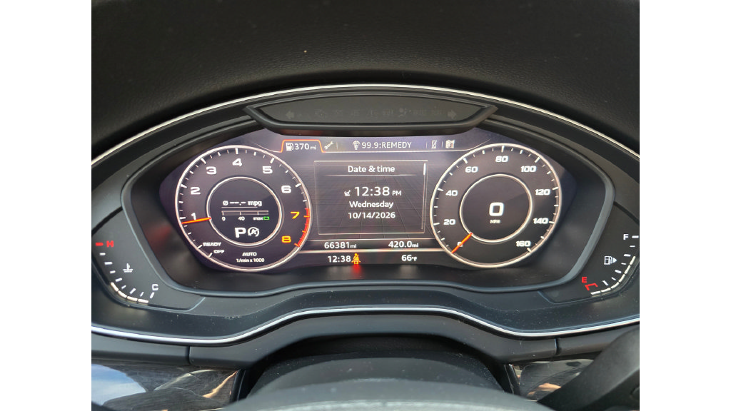 Used 2020 Audi Q5 Prestige AWD/4WD image 29