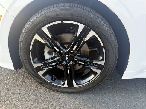 Used 2022 Kia K5 GT-Line FWD image 9