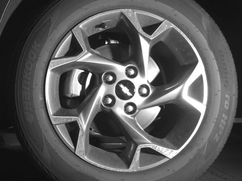 Used 2025 Chevrolet Trax LT w/ LT Convenience Package FWD image 15