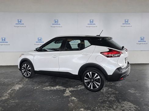 Used 2020 Nissan Kicks SV FWD image 5