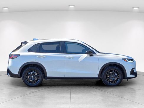 Used 2026 Honda HR-V Sport image 8