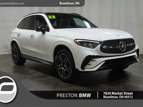 Used 2023 Mercedes-Benz GLC 300 4MATIC image 1
