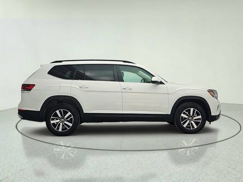 Used 2023 Volkswagen Atlas SE AWD/4WD image 7