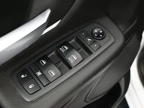 Used 2019 RAM 1500 Big Horn AWD/4WD image 23