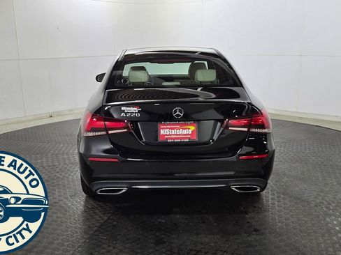 Used 2022 Mercedes-Benz A 220 w/ Premium Package image 6