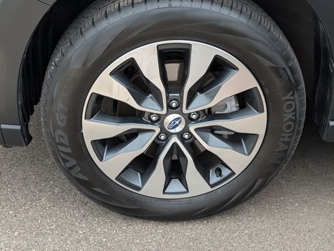 Used 2024 Subaru Outback Limited AWD/4WD image 15