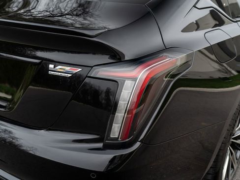 Used 2024 Cadillac CT5 V Blackwing w/ LPO, Bronce Accent Package image 32