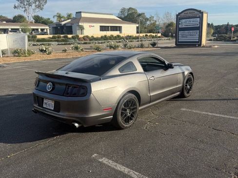 Used 2013 Ford Mustang Premium w/ V6 Performance Pkg RWD image 5