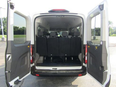 Used 2023 Ford Transit 350 XLT image 6