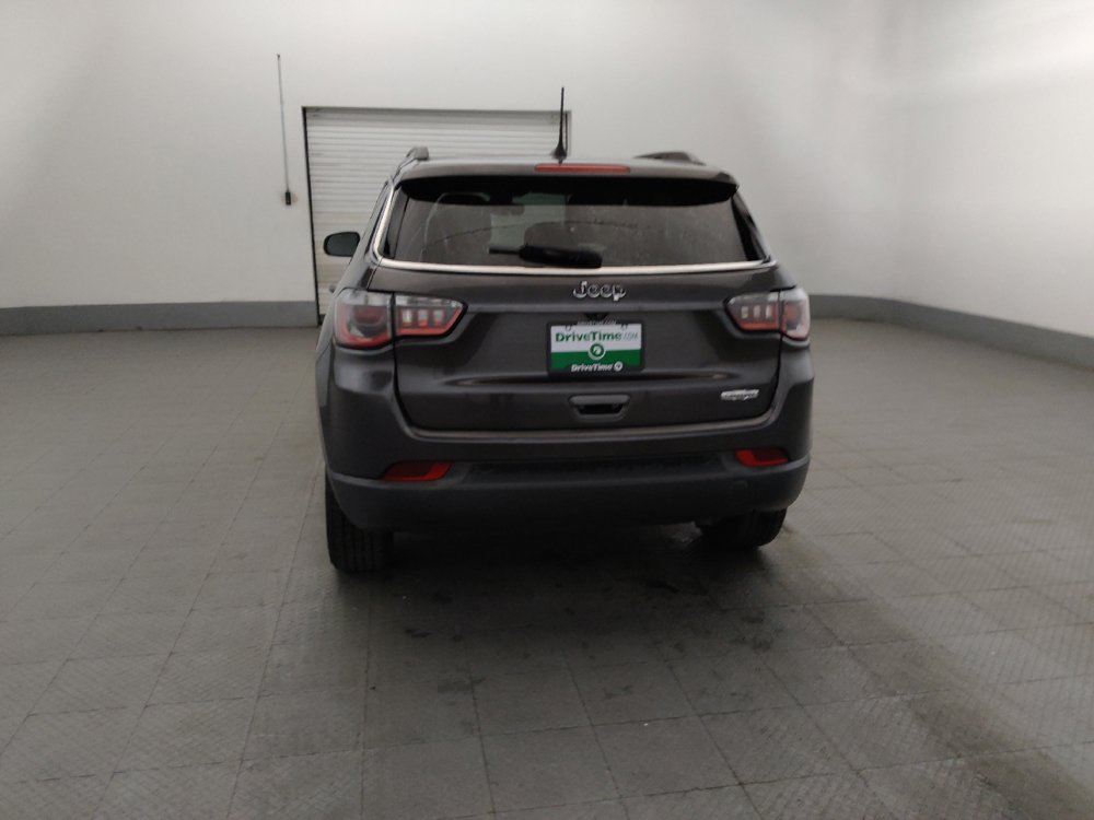 Used 2019 Jeep Compass Latitude w/ Popular Equipment Group FWD image 6