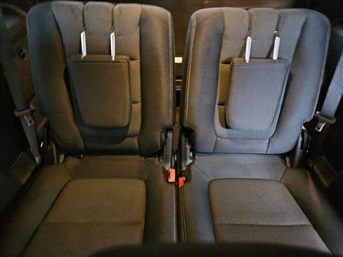 Certified 2019 Ford Explorer XLT w/ Equipment Group 201A image 14