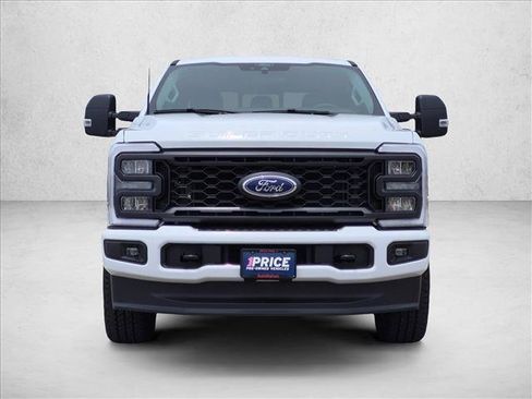 Used 2025 Ford F250 XL w/ STX Appearance Package AWD/4WD image 2