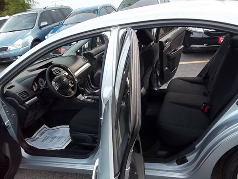 Used 2014 Subaru Impreza 2.0i Premium w/ All-Weather Package w/CVT AWD/4WD image 7