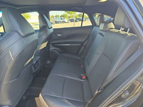 Used 2024 Toyota Venza Limited image 14