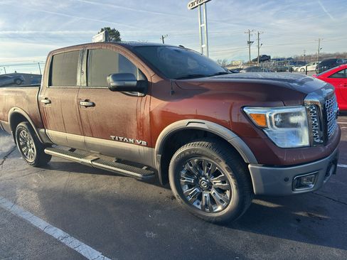 Used 2018 Nissan Titan Platinum Reserve w/ Platinum Utility Package image 1