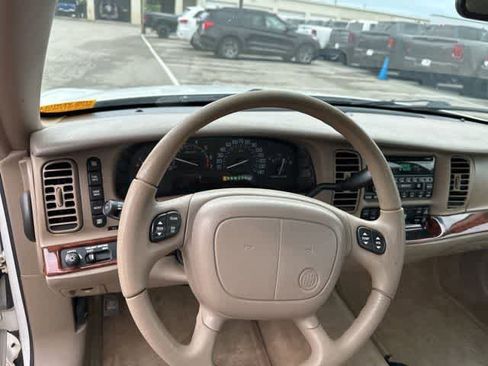 Used 1998 Buick Park Avenue FWD image 7