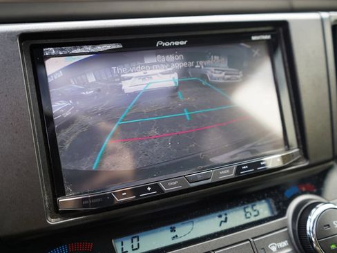 Used 2014 Toyota RAV4 Limited FWD image 27