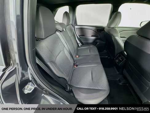 Used 2025 Subaru Forester Premium AWD/4WD image 27
