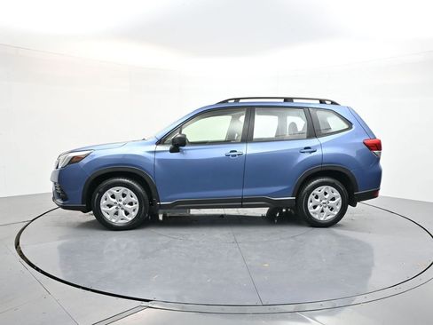 Used 2023 Subaru Forester image 4