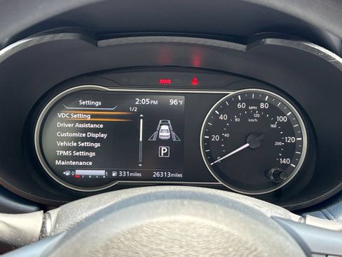 Used 2025 Nissan Versa SV FWD image 38
